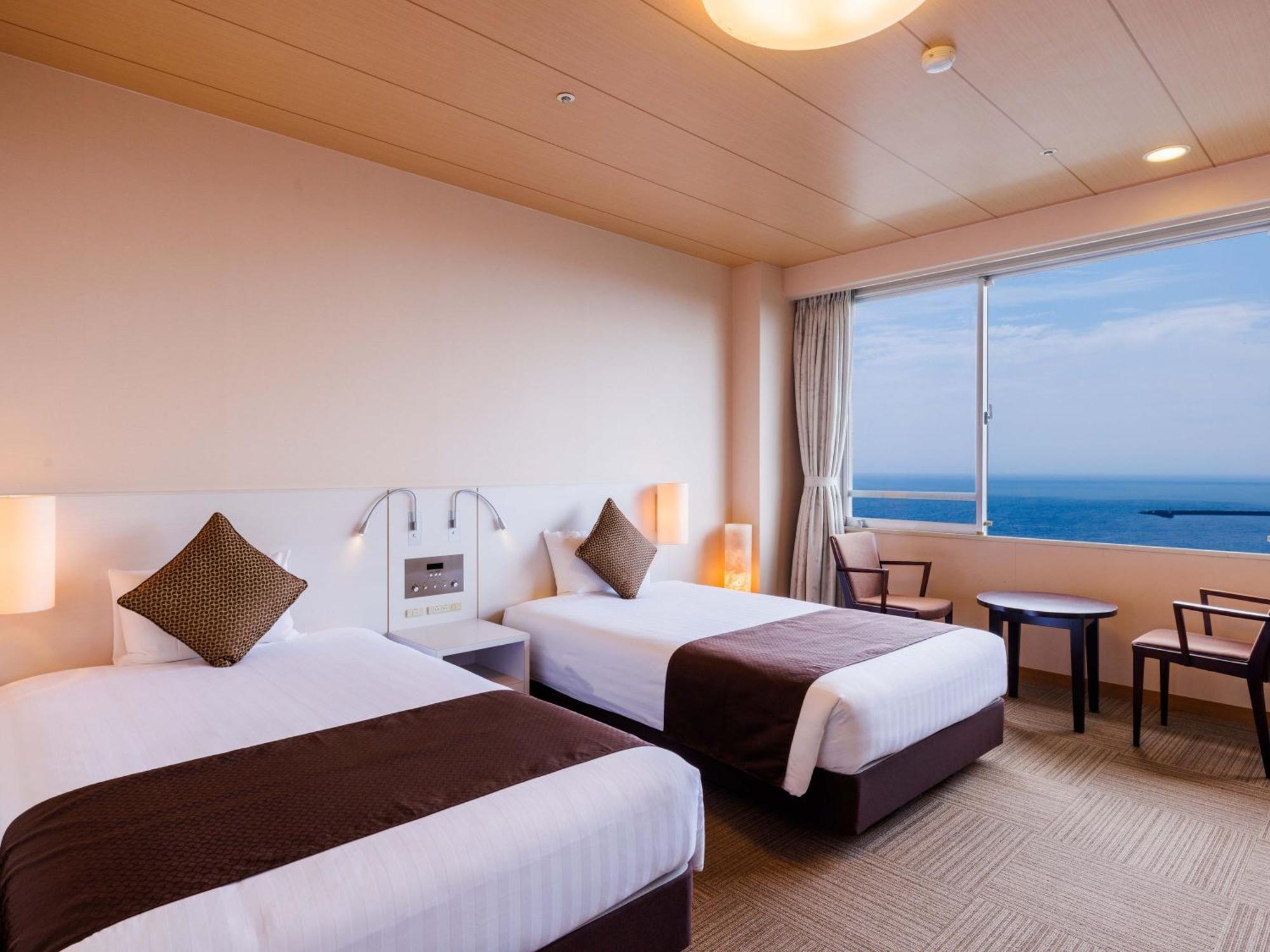 คัมโปะ โนะ ยะโดะ ไยซุ Hotel ภายนอก รูปภาพ