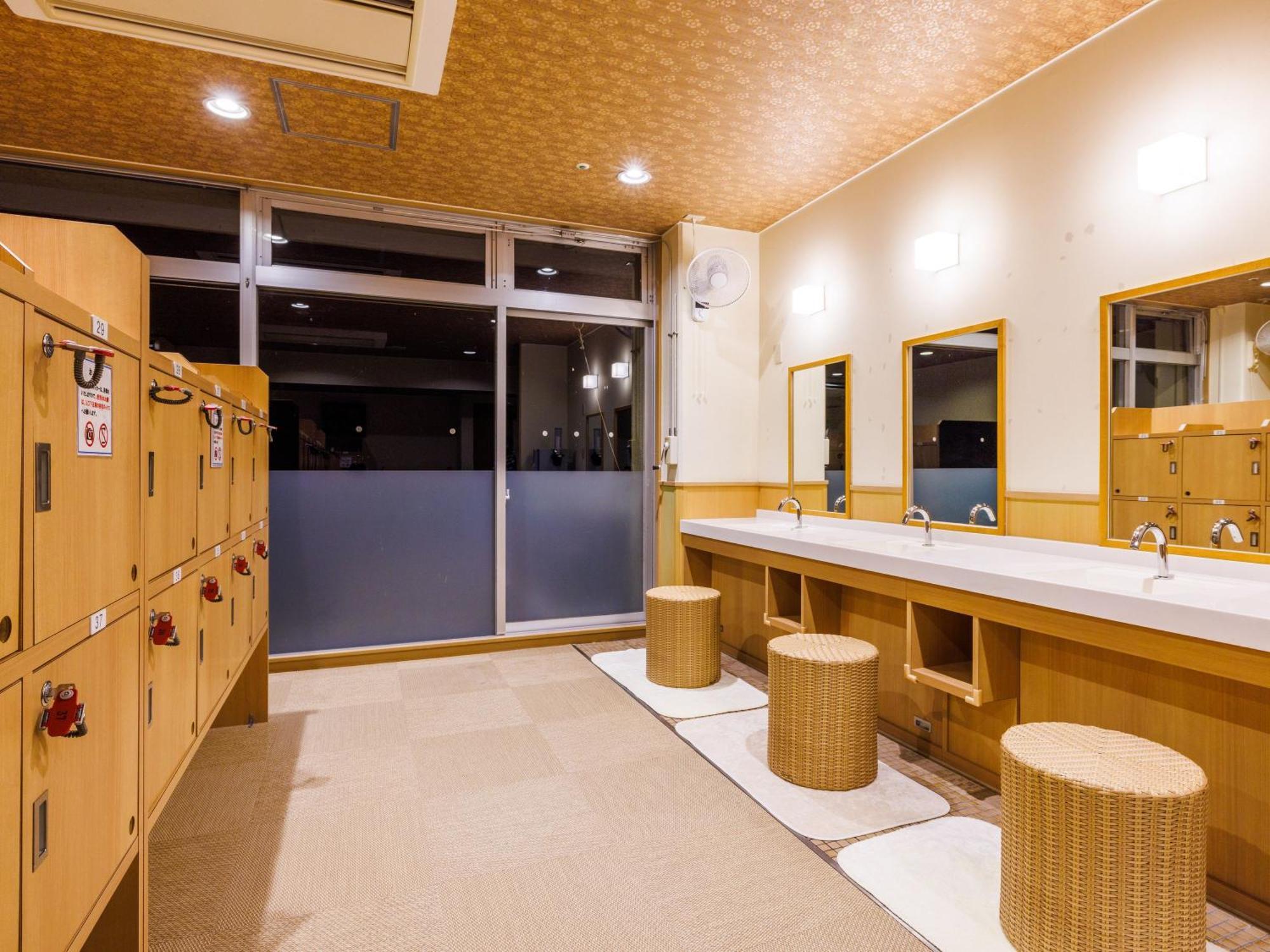 คัมโปะ โนะ ยะโดะ ไยซุ Hotel ภายนอก รูปภาพ